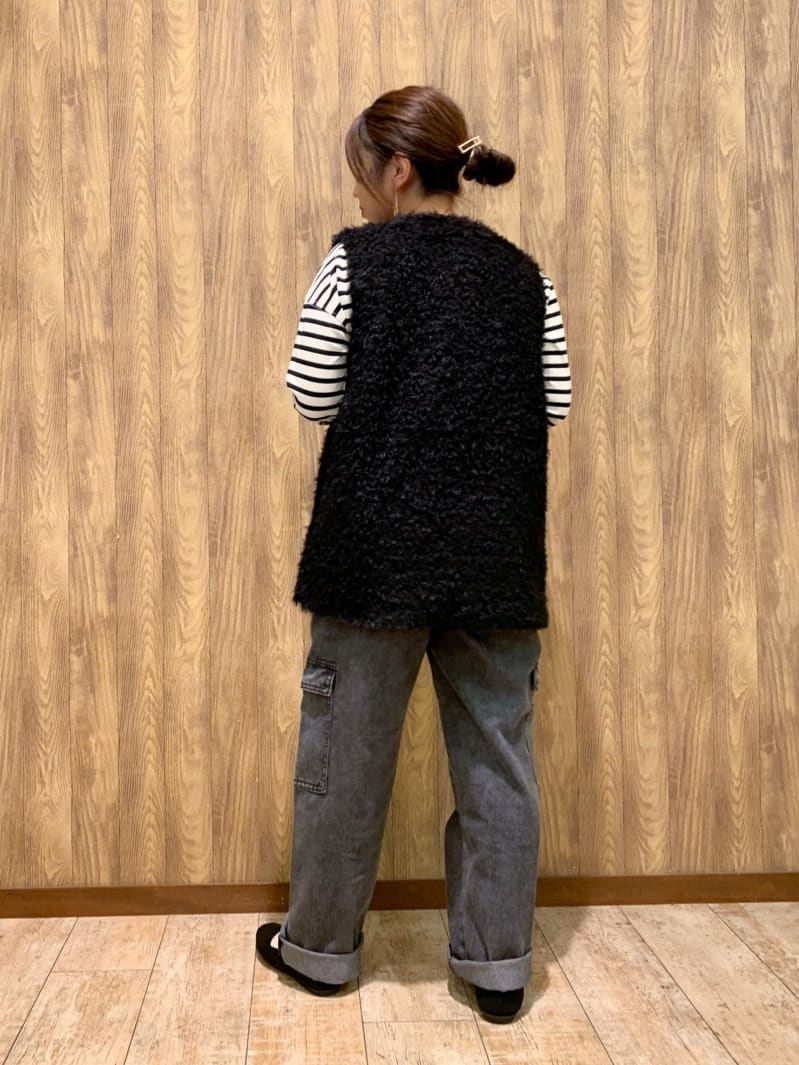 ｍｉｓａｋｉさんの「SHOO･LA･RUE｜」を使ったコーディネート