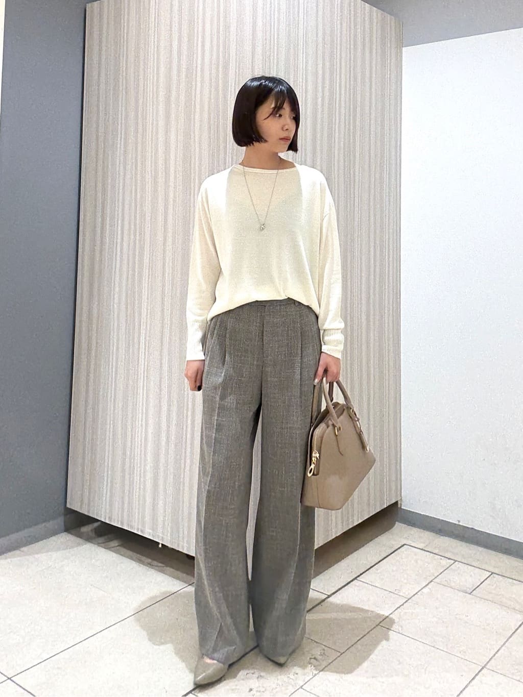 Itoさんの「UNTITLED｜【8色展開/体型カバー】魅せるタイムレスニット」を使ったコーディネート