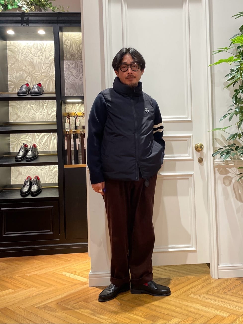 鶴田大士さんの「DRESSTERIOR｜【撥水加工/Safari5月号掲載】ローファー」を使ったコーディネート
