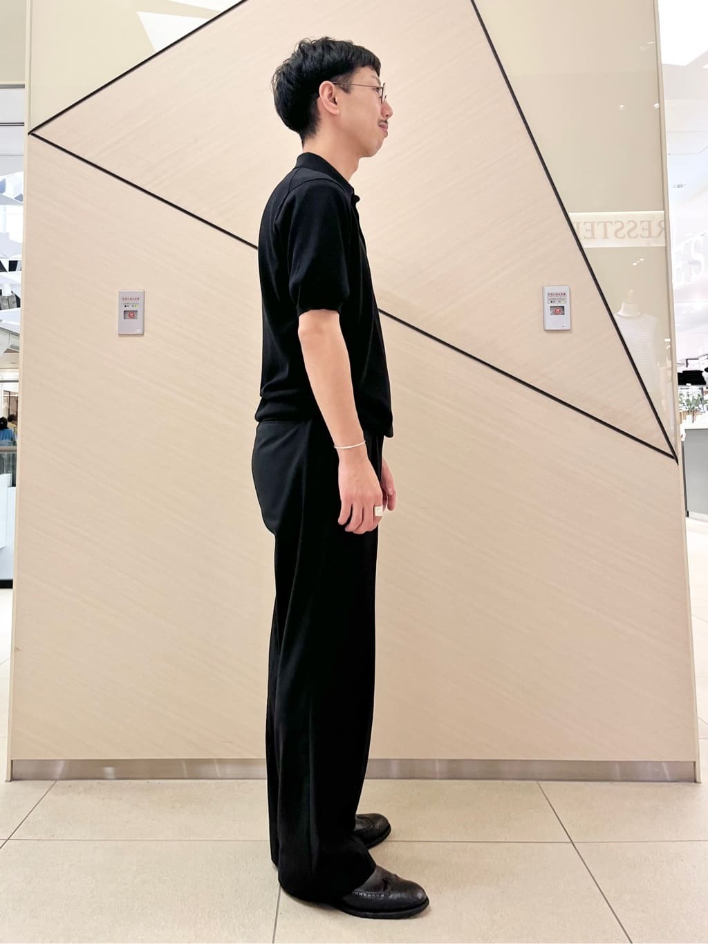 小山凌さんの「DRESSTERIOR｜」を使ったコーディネート