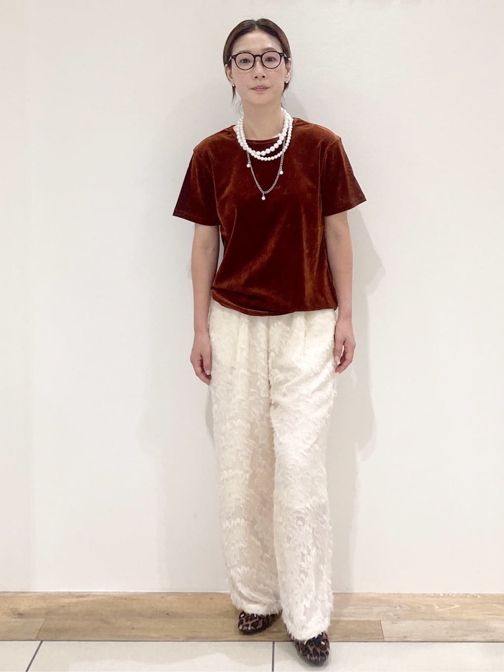 たけねぇさんの「OPAQUE.CLIP｜フロッキーチュールTシャツ【洗濯機洗い可】」を使ったコーディネート