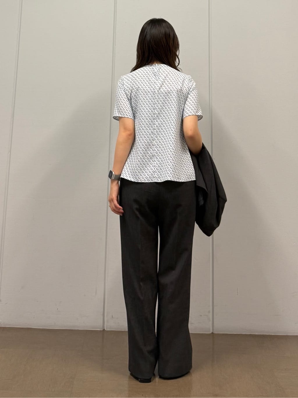mizukiさんの「INDIVI｜【洗える／セットアップ可能】凹凸ストレッチ素材ダブルジャケット」を使ったコーディネート