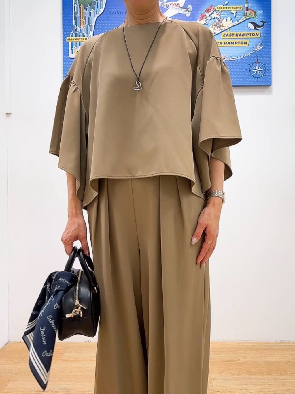 Yasucoさんの「Dessin｜【セットアップ可・洗える】フレアスリーブブラウス」を使ったコーディネート