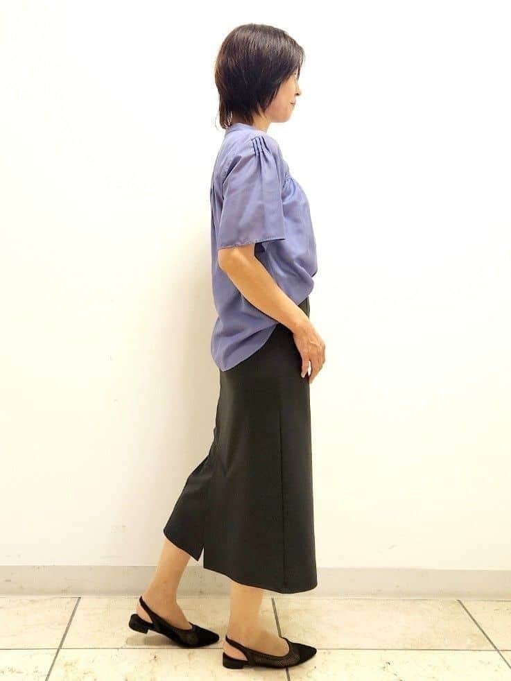 mayumayuさんの「Reflect｜【選べる5色◎／マシンウォッシュ可】シャーリングデザインブラウス」を使ったコーディネート