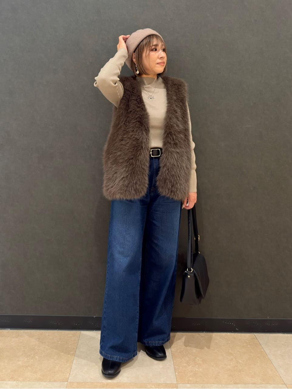 Megさんの「SHOO･LA･RUE｜ストレッチブーツ」を使ったコーディネート