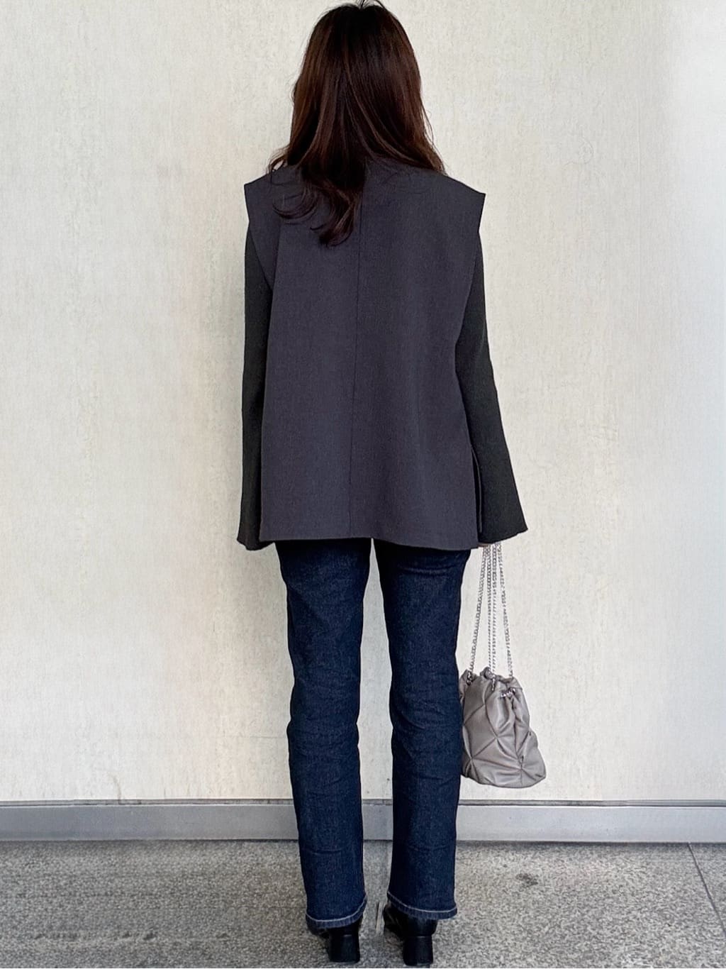 えみさんの「OPAQUE.CLIP｜ひねりメタルバースライドネックレス」を使ったコーディネート