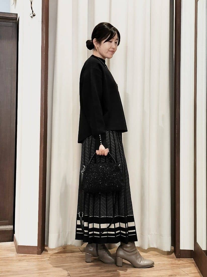 chami さんの「SHOO･LA･RUE｜【S-LL】上品さを纏う やわらかフェイクスエード ミドル丈ブルゾン」を使ったコーディネート