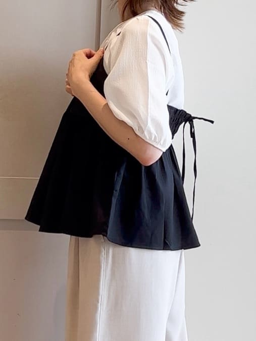 yamakoさんの「grove｜ロープベルトで差がつく 洗練リラックスパンツ」を使ったコーディネート
