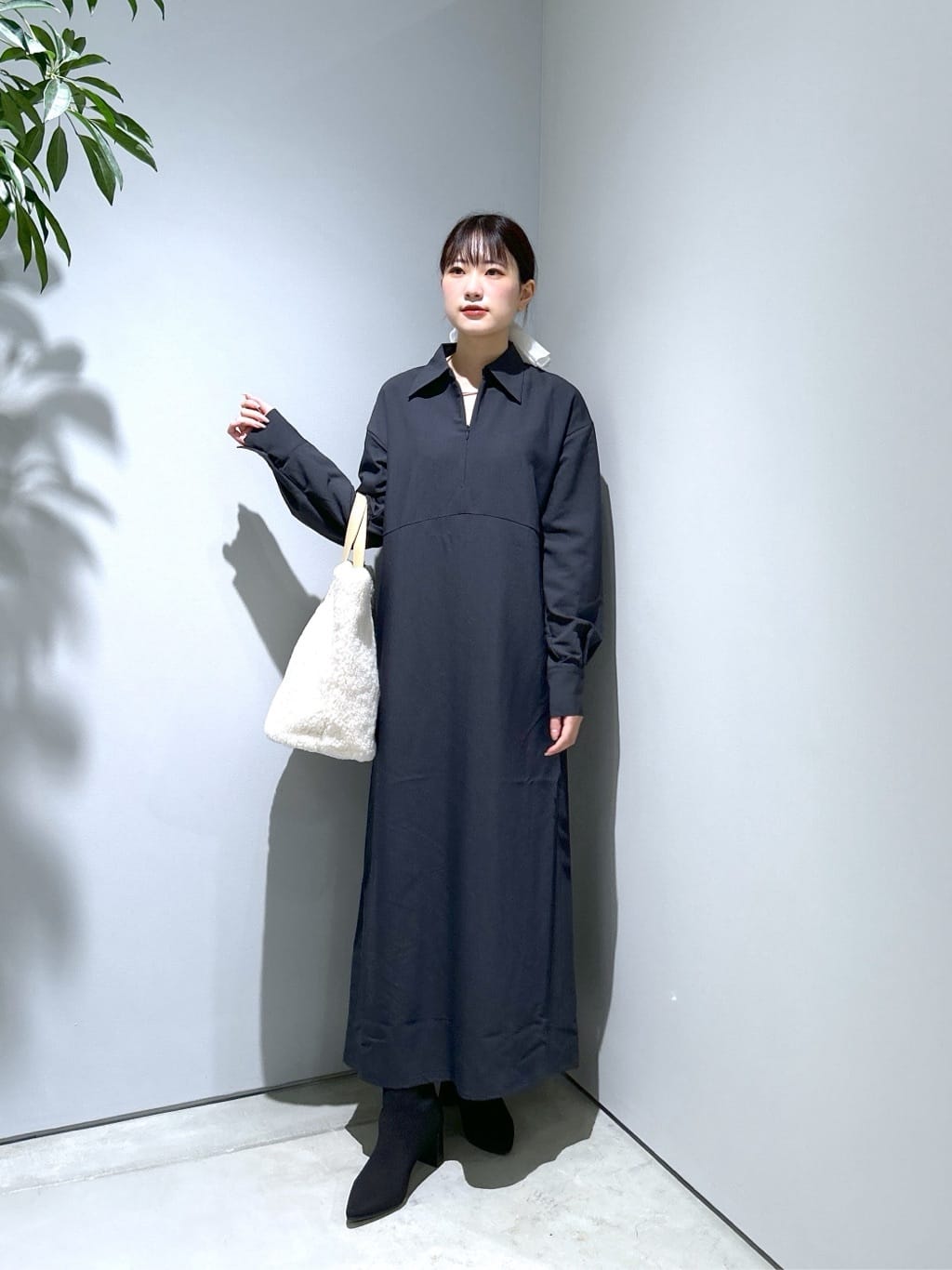Renoさんの「INDIVI｜ビッグシュシュ」を使ったコーディネート