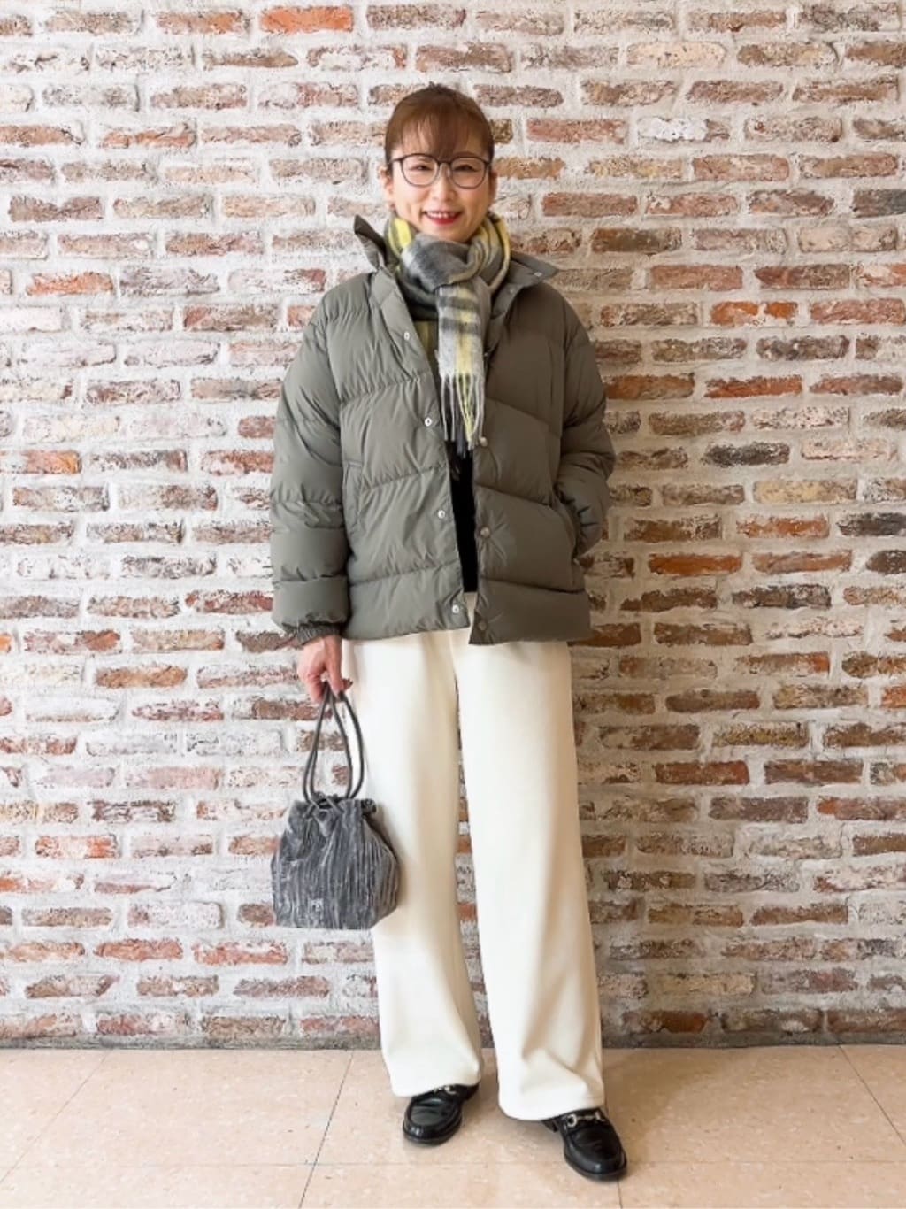 Yasucoさんの「Dessin｜【洗える】センタータックラインハイネックニット」を使ったコーディネート