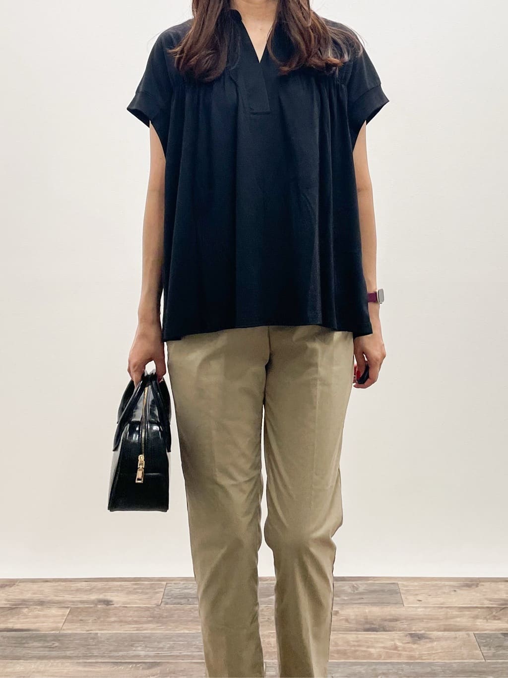 Aikoさんの「OPAQUE.CLIP｜スキッパーフレアカットソー【接触冷感／洗濯機洗い可】」を使ったコーディネート