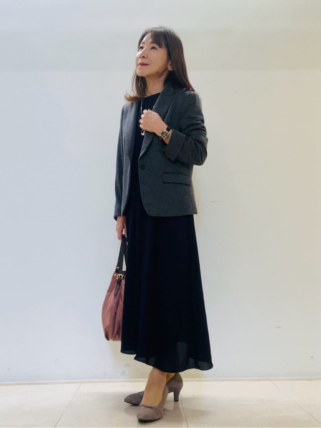 kurodaさんの「Reflect｜【吸水速乾／防しわ】シルキープリーツワンピース」を使ったコーディネート