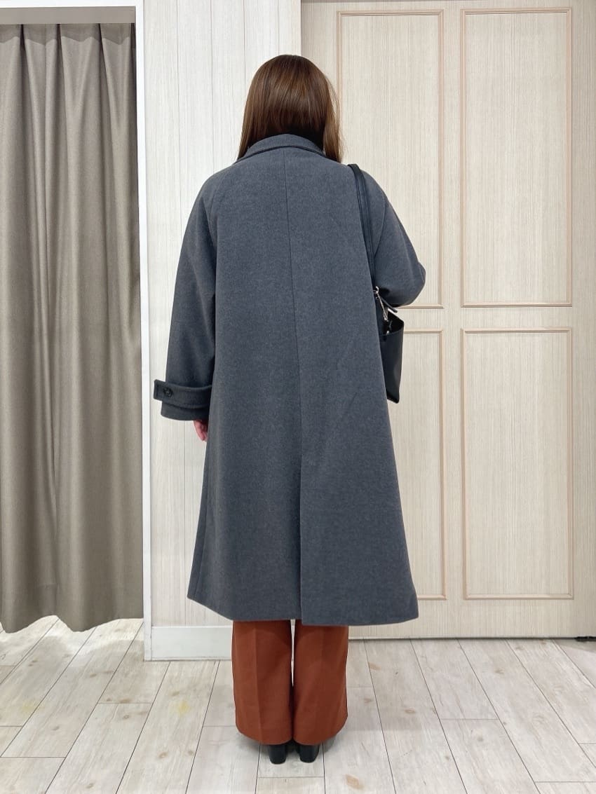 akiさんの「SHOO･LA･RUE｜【洗濯機可/S-LL/高レビュー】上品シルエットで美しい イージーワイドパンツ」を使ったコーディネート