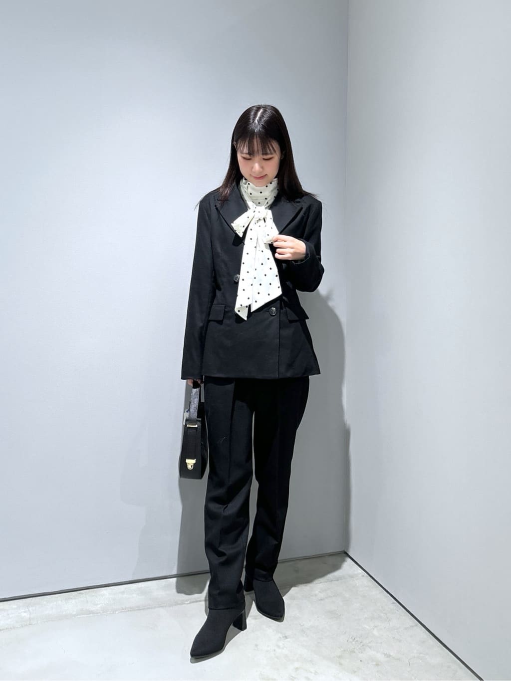 Renoさんの「INDIVI｜Comfy SET UP｜ダブルブレストジャケット【再入荷／セットアップ対応／通勤／カセット服】」を使ったコーディネート
