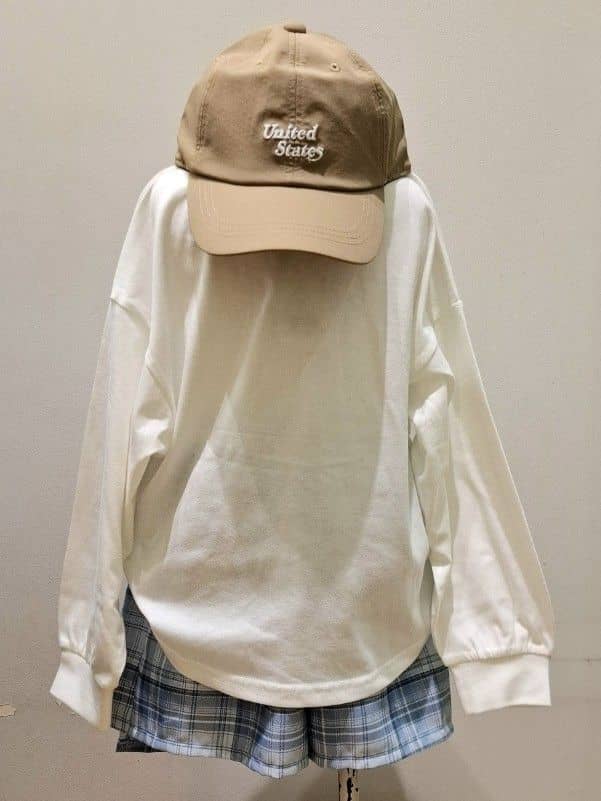 haruさんの「SHOO･LA･RUE｜【100-150cm/選べる2柄】プリントアソート裾ラウンドロンT」を使ったコーディネート