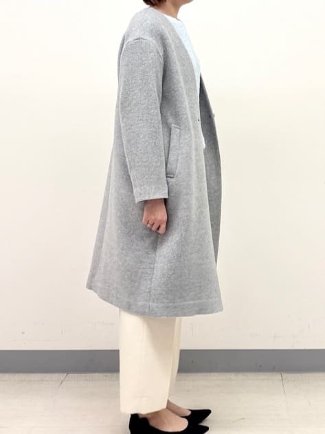 まいこさんの「INDIVI｜【軽量／ウール混】ライトフォルム ロングコート」を使ったコーディネート