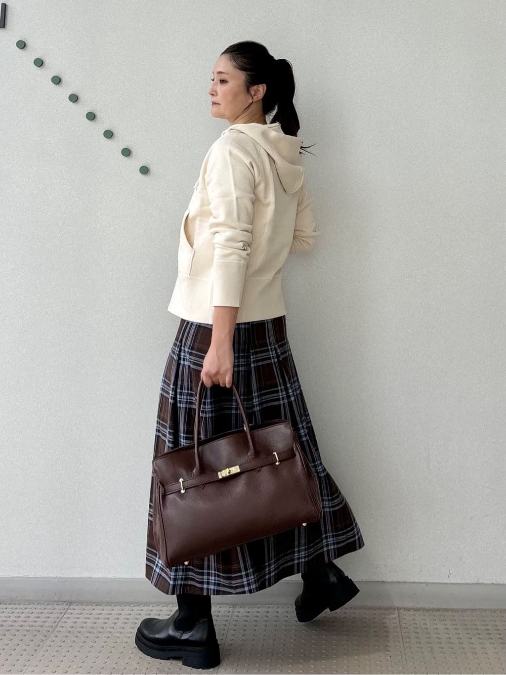 yoshikadoさんの「DRESSTERIOR｜デキシー吊裏毛ジップアップパーカ」を使ったコーディネート