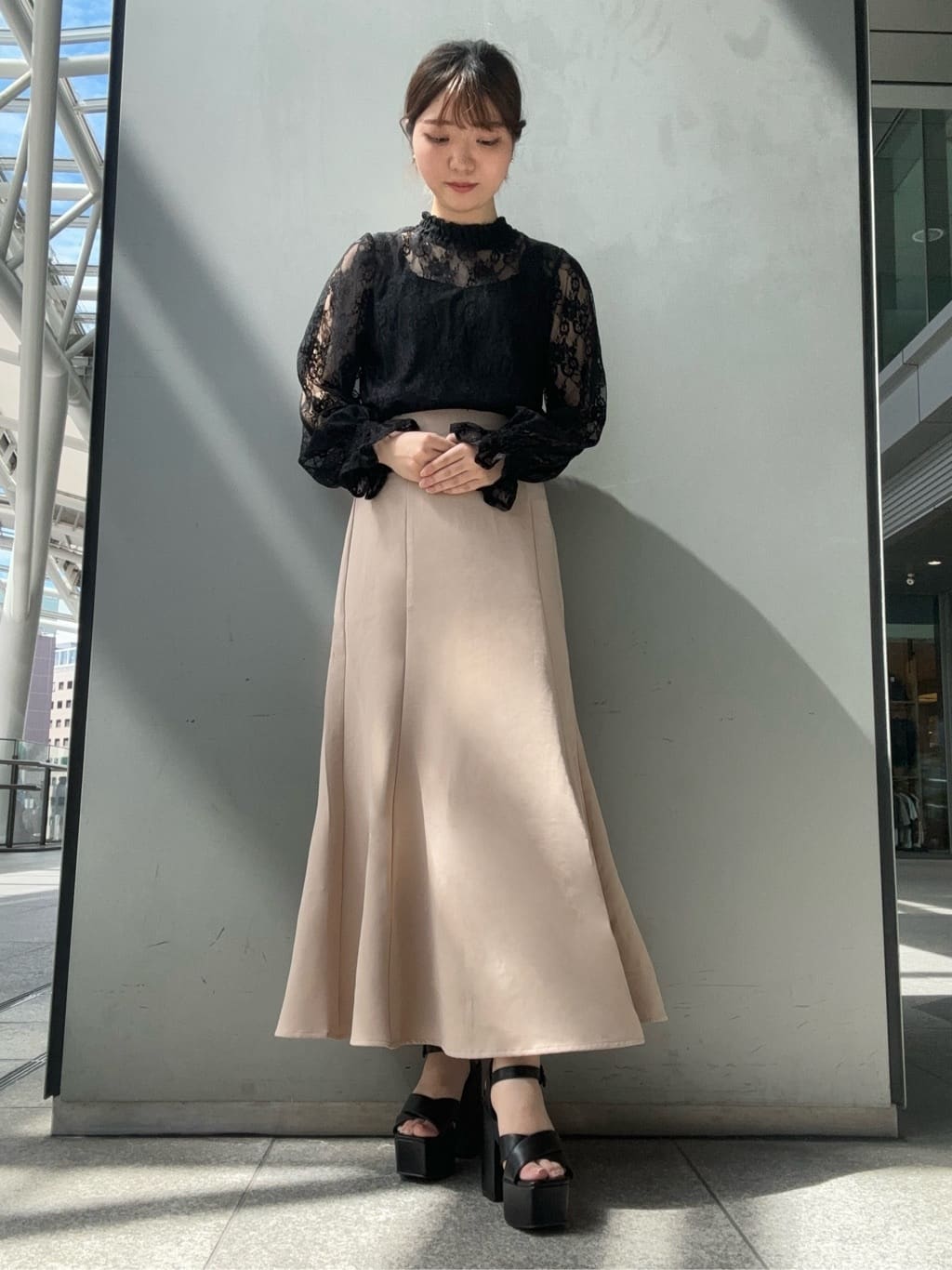 airiさんの「ESPERANZA｜◆【ラク盛り／サンダル】リピーター続出／脚長美脚　ラク盛り厚底サンダル　24年Ver」を使ったコーディネート