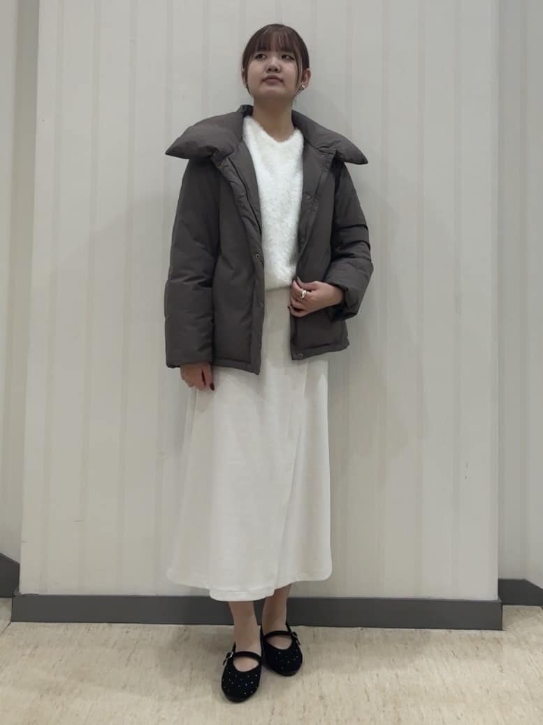 ちひさんの「INDIVI｜【洗える】エアリーシャギートップス」を使ったコーディネート