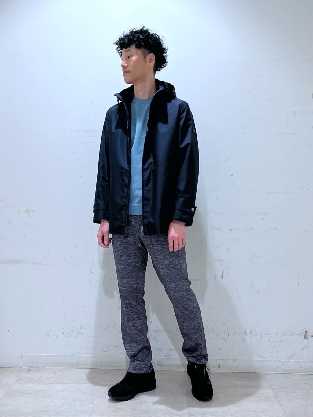 mutoさんの「TAKEO KIKUCHI｜【ONOFF対応】TRダブルニット ストレッチパンツ」を使ったコーディネート