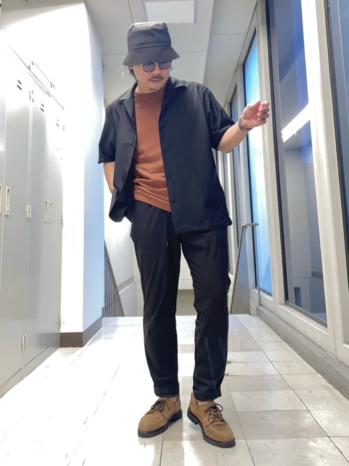 MAKOTO AIさんの「TAKEO KIKUCHI｜【COOL CITY WEAR】エアートール オープンカラーシャツ /接触冷感・通気性」を使ったコーディネート