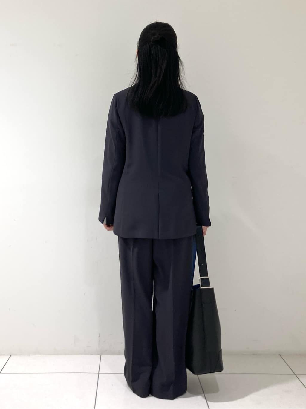 momokoさんの「INDIVI｜【軽く羽織れる！】ダブルジャケット」を使ったコーディネート