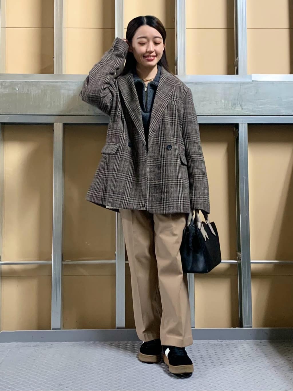 sahoさんの「THE SHOP TK｜【洗える】ほど良くラフで女性らしい ハーフZIPニット」を使ったコーディネート