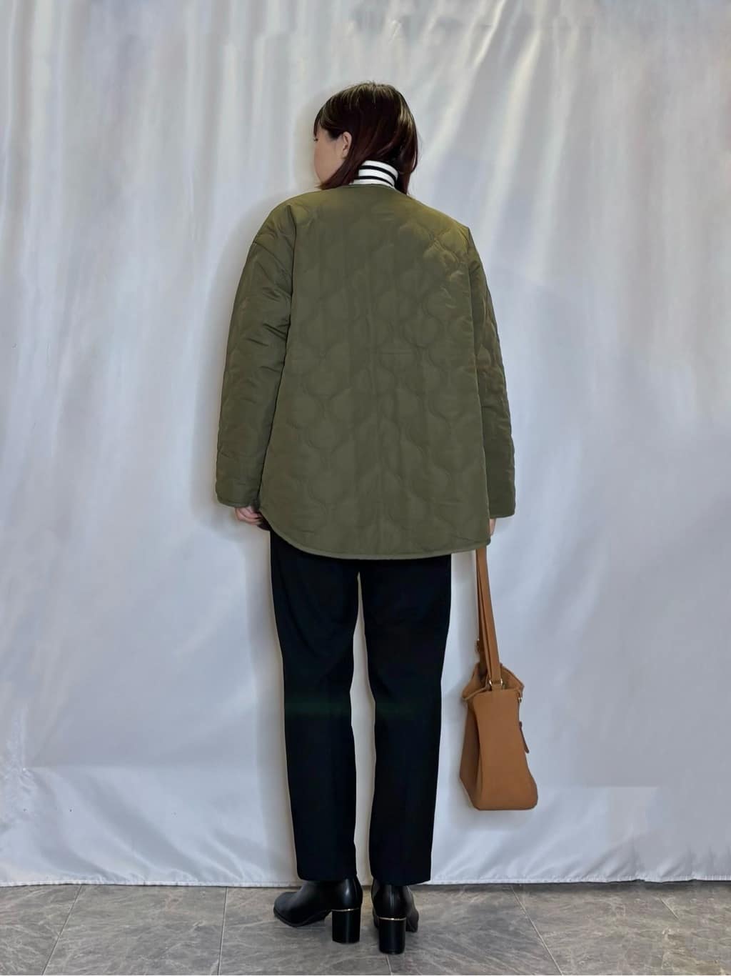 ネリさんの「SHOO･LA･RUE｜【洗濯機可/S-LL】美脚見え あったか裏起毛 テーパードパンツ」を使ったコーディネート