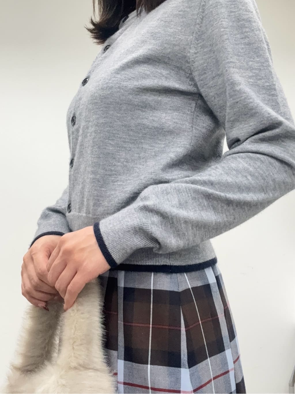 BUNさんの「DRESSTERIOR｜◆チェックタックソフトプリーツスカート」を使ったコーディネート