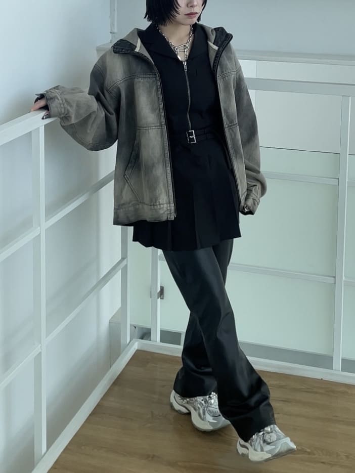 川本葵さんの「tk.TAKEO KIKUCHI｜◆【セットアップ対応】フーデットデニムブルゾン」を使ったコーディネート