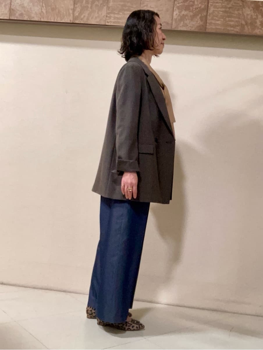 Kouさんの「Reflect｜【キレイめスタイル／通勤におすすめ◎】ボウタイシャンブレーカラーブラウス」を使ったコーディネート
