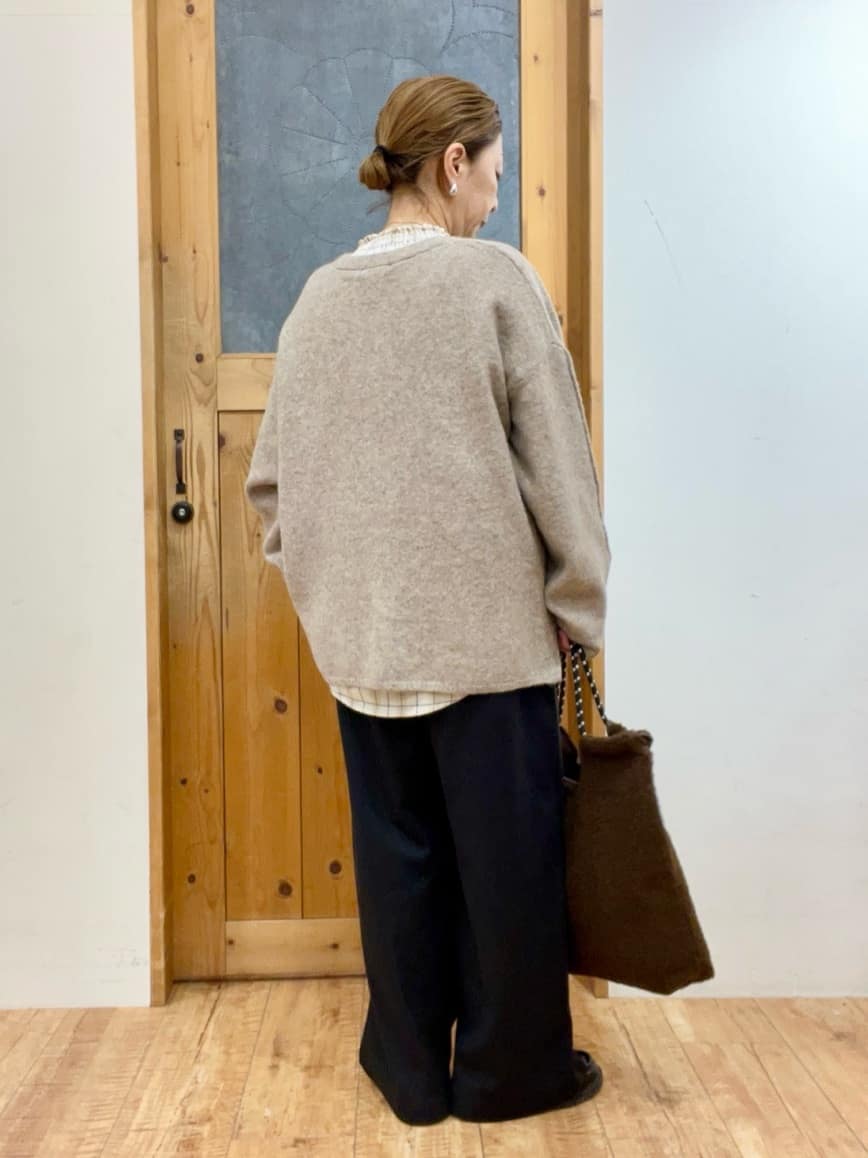 ゆみさんの「SHOO･LA･RUE｜ギャザーネックが女性らしさをプラスする ハイネックブラウス」を使ったコーディネート