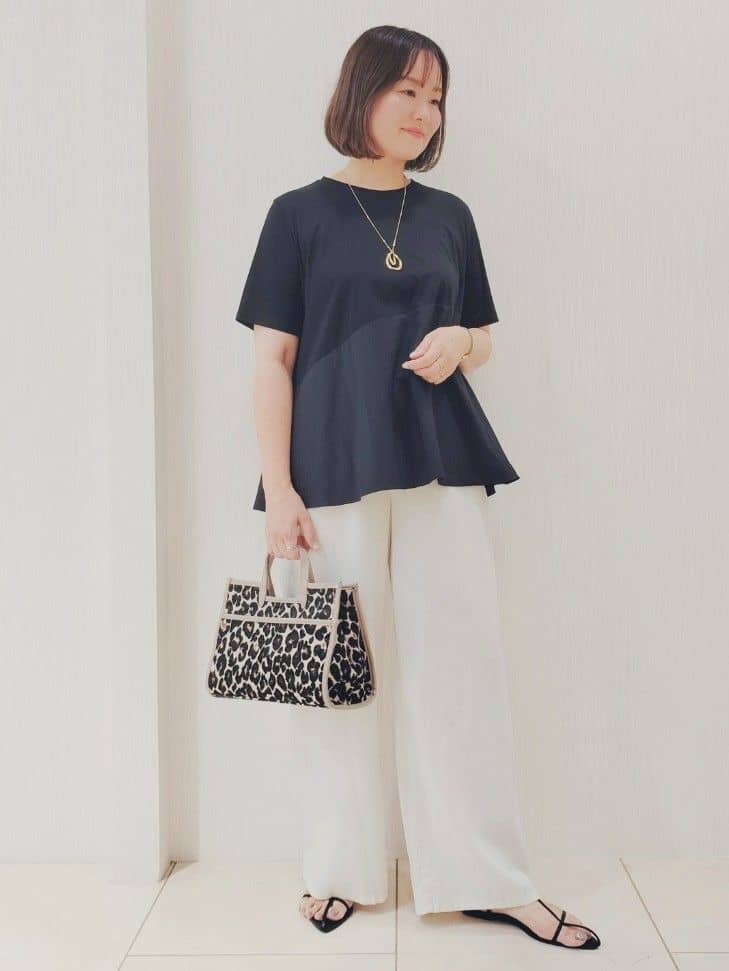 naokoさんの「UNTITLED｜◆ビッグトップネックレス」を使ったコーディネート