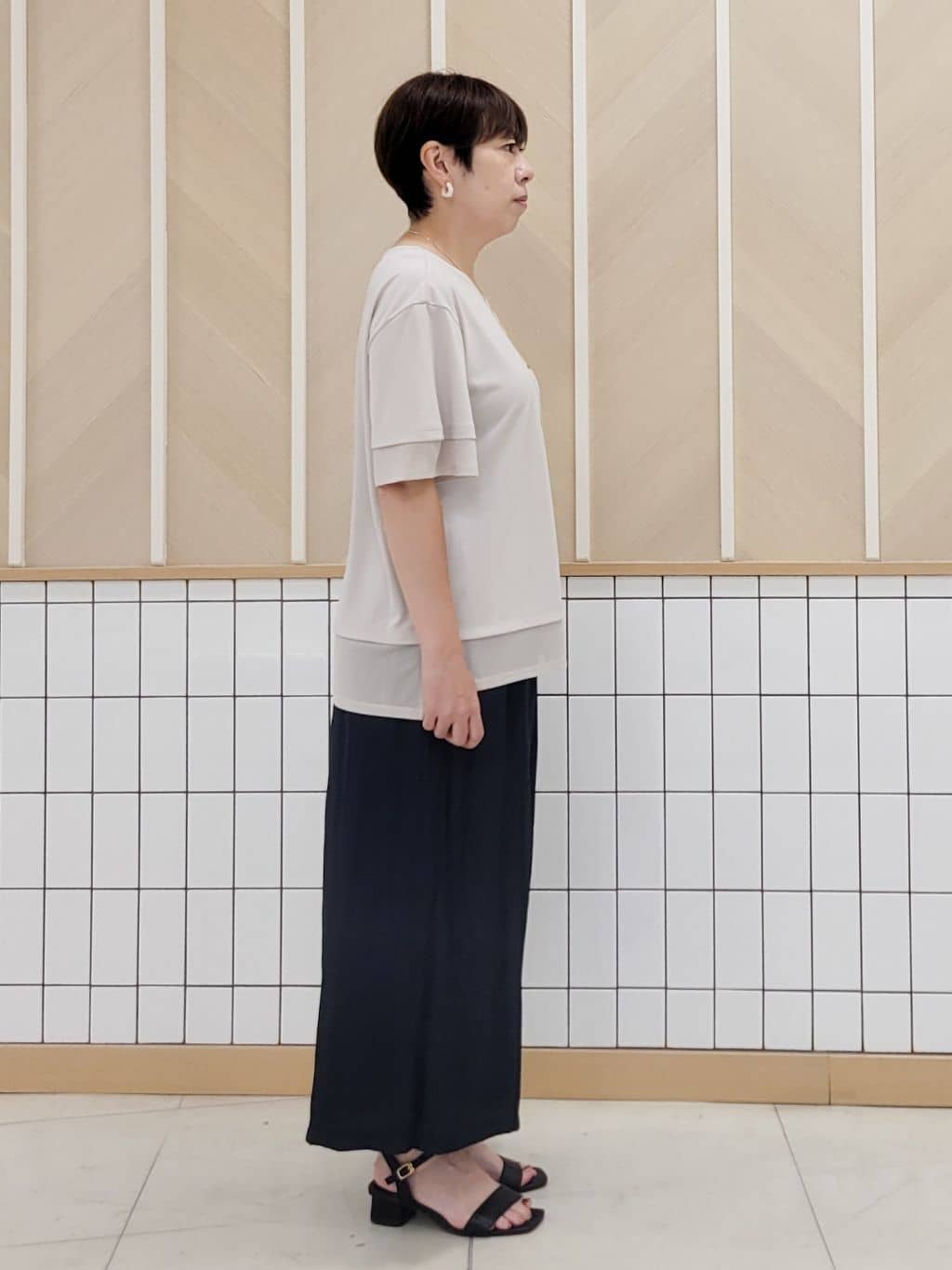 tomoさんの「COUP DE CHANCE｜【手洗い可】リラクシージャージトップス」を使ったコーディネート