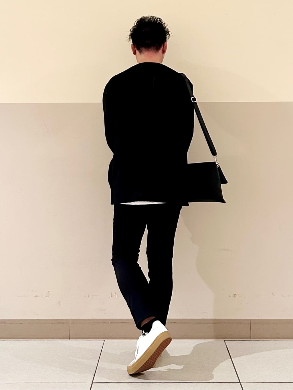 KENJI Iさんの「THE SHOP TK｜【セットでお買い得！！】長袖カーディガン＋半袖Tシャツ　洗濯機OK/吸水速乾(Tシャツのみ)」を使ったコーディネート