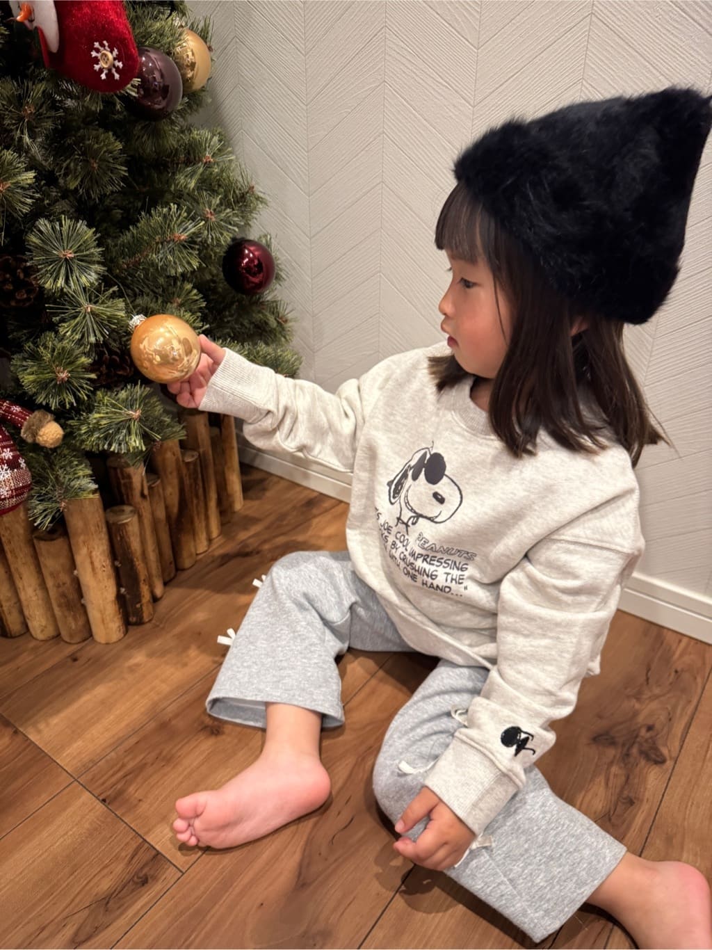 cherryさんの「THE SHOP TK｜シャギー猫耳ワッチ」を使ったコーディネート