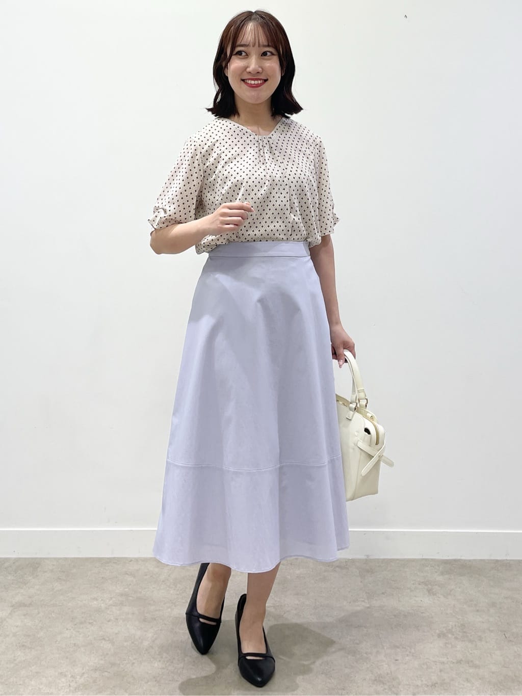 yukariさんの「Reflect｜【マシンウォッシュ可／セットアップ可】コツキ柄プリントブラウス」を使ったコーディネート
