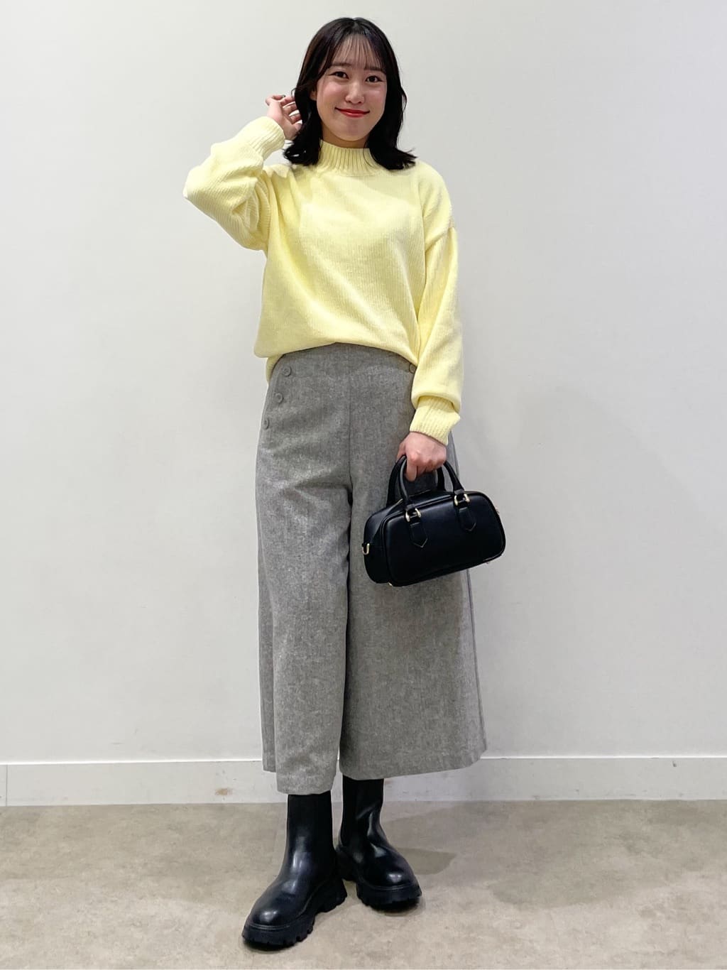 yukariさんの「Dessin｜【洗える】ハイネックベロアモールニット」を使ったコーディネート