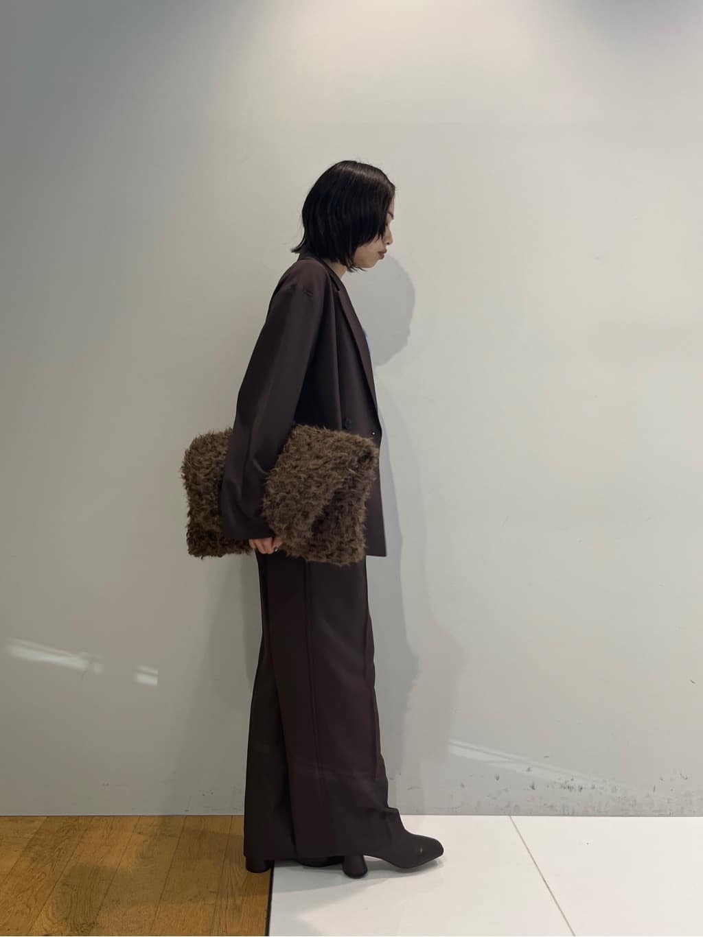 Harukaさんの「INDIVI｜Comfy SET UP｜イージーストレートワイドパンツ【セットアップ対応／通勤/カセット服】」を使ったコーディネート