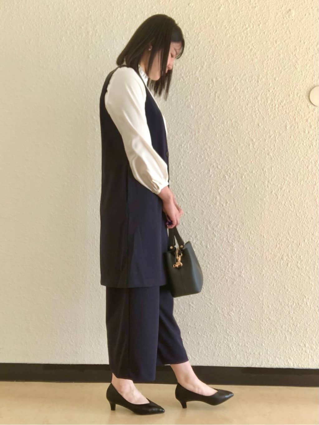 Tsuruさんの「SHOO･LA･RUE｜◆【洗える/S-3L/セットアップ可】セレモニーや通勤にも カットジョーゼット ジレ」を使ったコーディネート