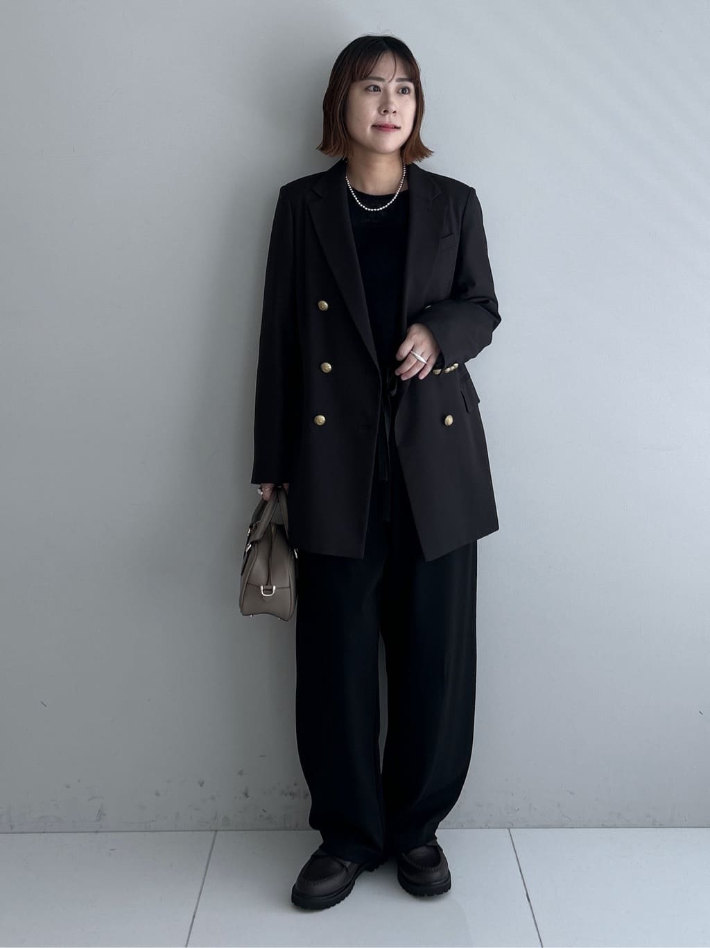 Hirokaさんの「Dessin｜【洗える】カーヴィパンツ」を使ったコーディネート