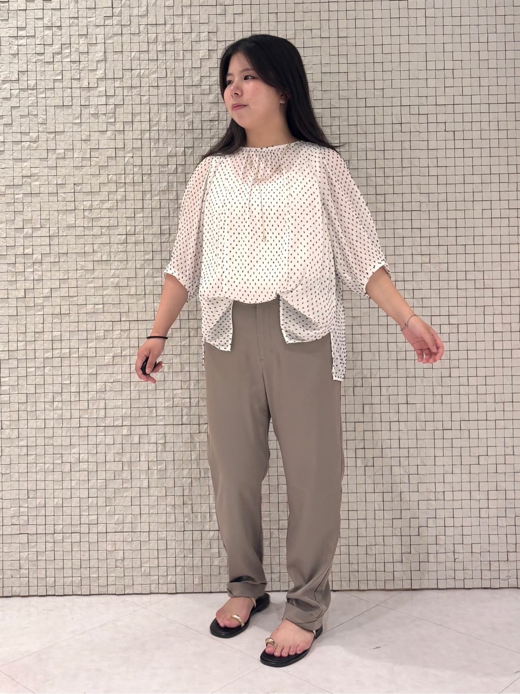 MEGUMIさんの「INDIVI｜」を使ったコーディネート