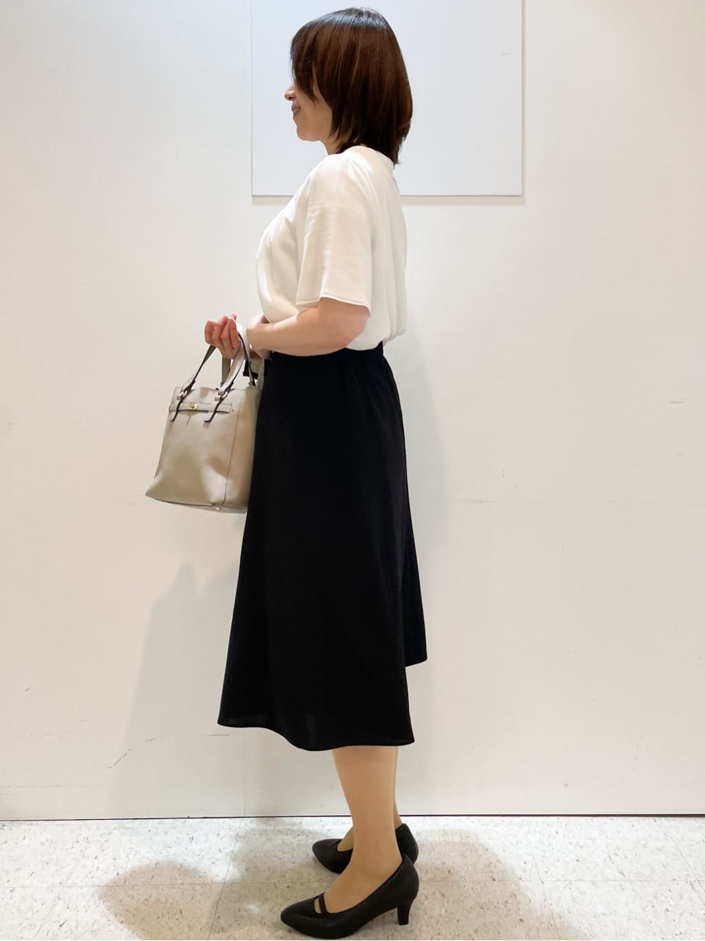 めいさんの「Reflect｜【一枚着で着映え◎／ジャケットのインナーにも】フロント開きブラウス」を使ったコーディネート