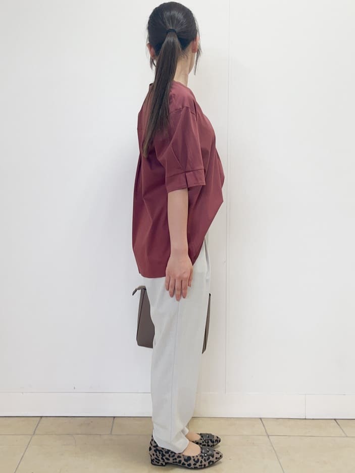 ハルさんの「Reflect｜【すっきり見え！長め丈／マシンウォッシュ可】スキッパーネックジャージトップス」を使ったコーディネート