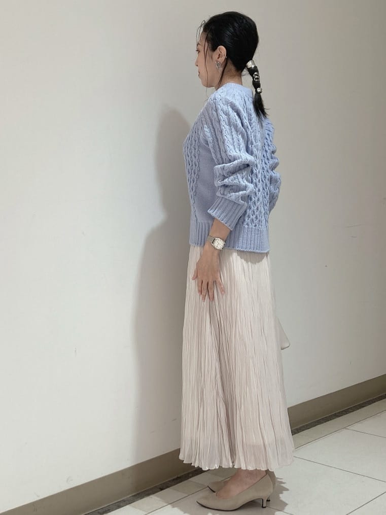 環さんの「UNTITLED｜【洗える】スポンディッシュ ケーブル柄ニット」を使ったコーディネート