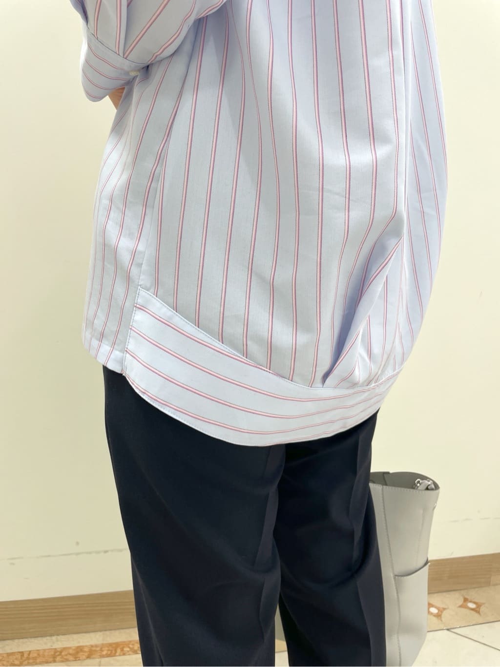 hanaさんの「Reflect｜◆【夏SALE／接触冷感／洗える】ストライプコクーンシルエットシャツ」を使ったコーディネート