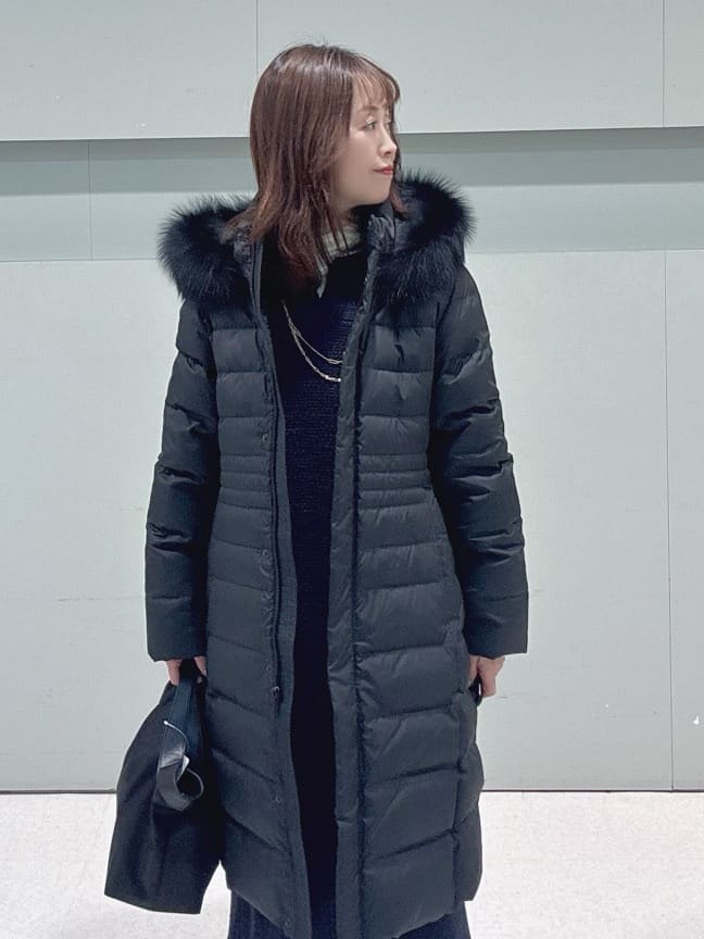makiさんの「UNTITLED｜【はっ水機能/フード取り外し可/防寒】ロングダウンコート」を使ったコーディネート