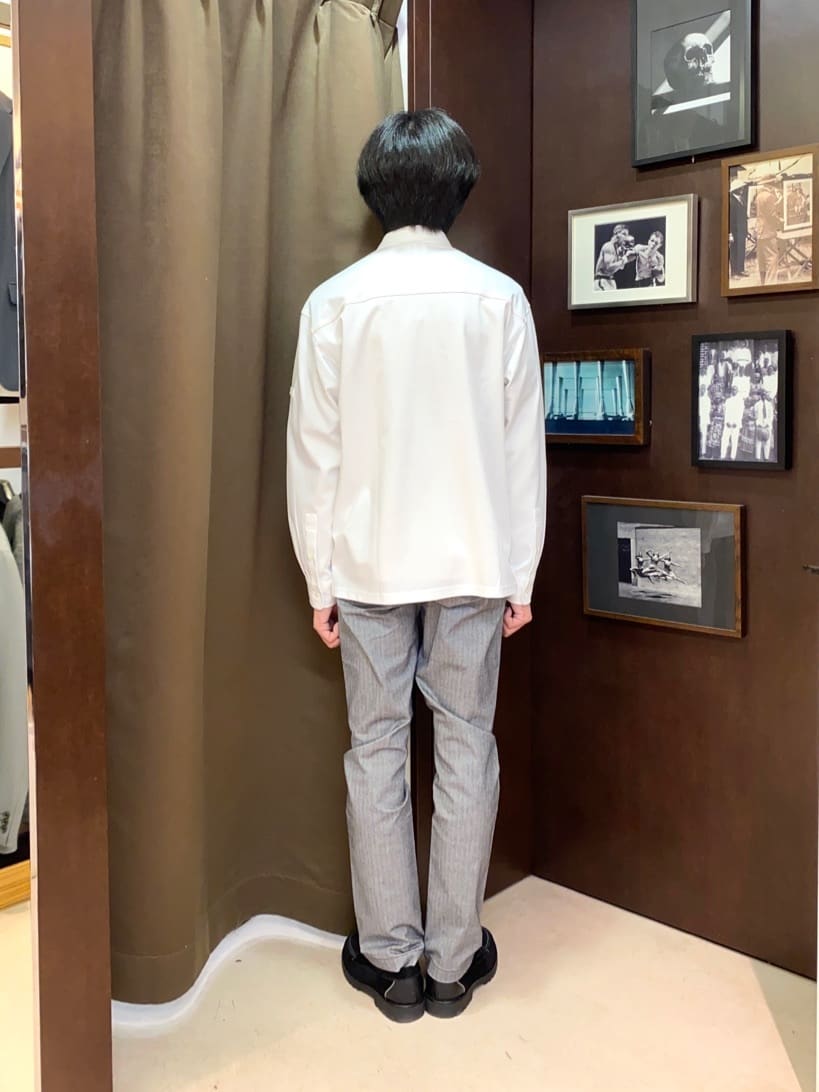 コバヤシさんの「TAKEO KIKUCHI｜【Made in JAPAN】播州織 ヘリンボン ストレート パンツ」を使ったコーディネート