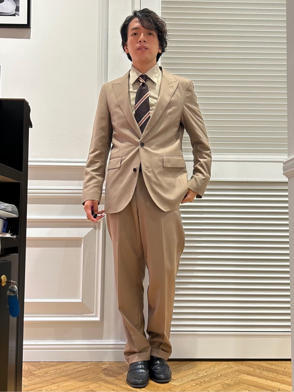 須田　慎二郎さんの「DRESSTERIOR｜【撥水加工/Safari5月号掲載】ローファー」を使ったコーディネート