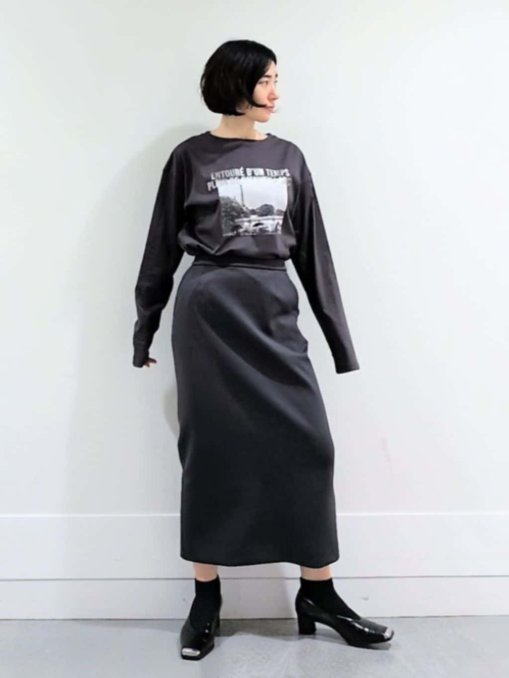 ミズタさんの「UNTITLED｜【ジャケット風/メタルボタン】アルパカ混シャギーカーディガン」を使ったコーディネート